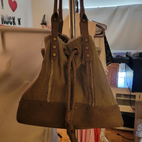 Steve Madden Olive Canvas Tote NWOT - Picture 7 of 7